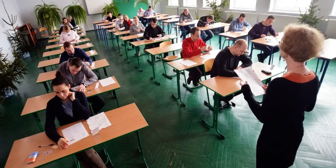 Co jeśli nie zdam egzaminu zawodowego w technikum? Sprawdź konsekwencje