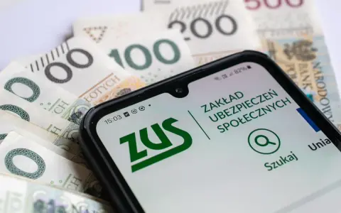 ZUS na telefonie i polskie banknoty. Czy umowa zlecenie chroni przed wypadkiem w pracy?
