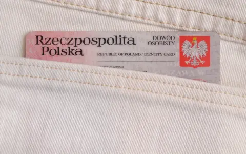 Czy pracownik poczty może żądać dowodu osobistego? Oto prawda o identyfikacji