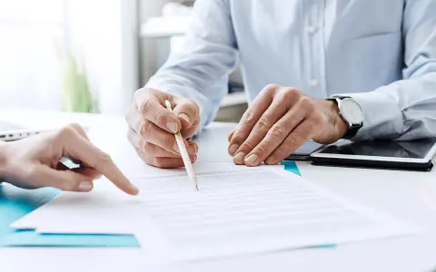 Umowa zlecenie od jakiego wieku: ważne informacje dla rodziców