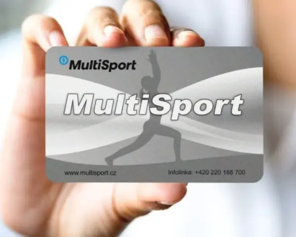 Karta MultiSport w dłoni. Czy na L4 można używać MultiSport? Sprawdź regulamin, by dowiedzieć się, czy karta jest aktywna.