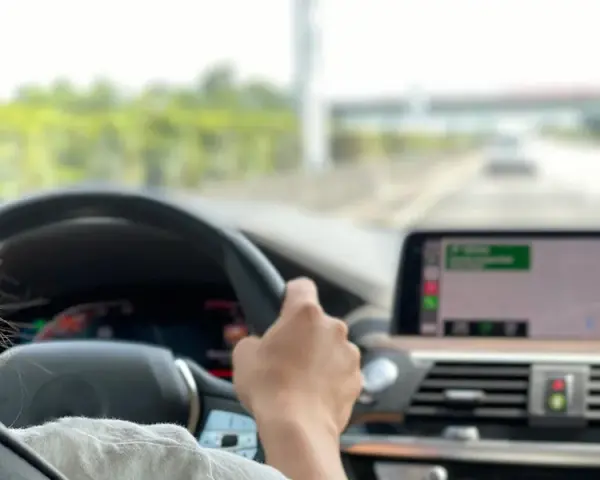 Delegacja ile km od miejsca zamieszkania – co warto wiedzieć, aby uniknąć problemów?