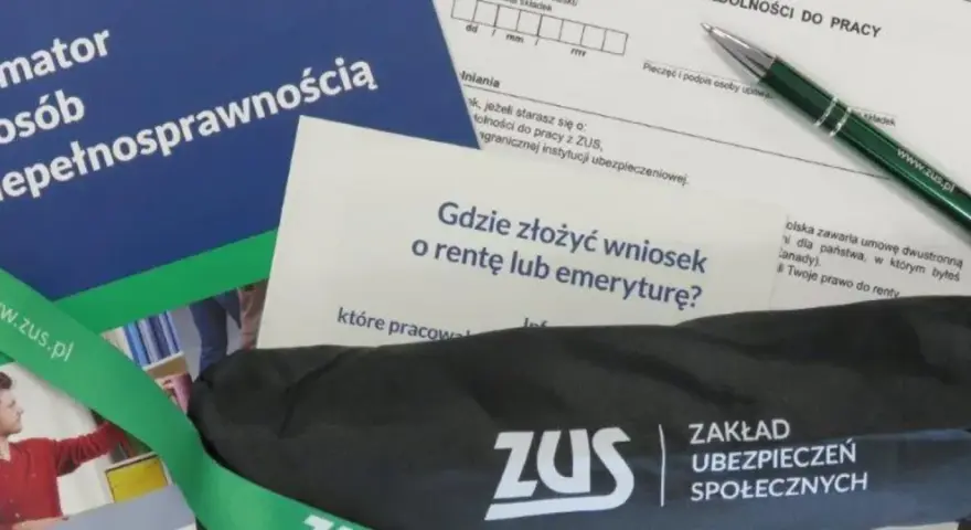 Informator ZUS dla osób z niepełnosprawnością. Czy na świadczeniu rehabilitacyjnym można pracować? Pytanie to nurtuje wielu.